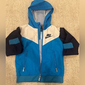 Nike mesh lined jacket size 5